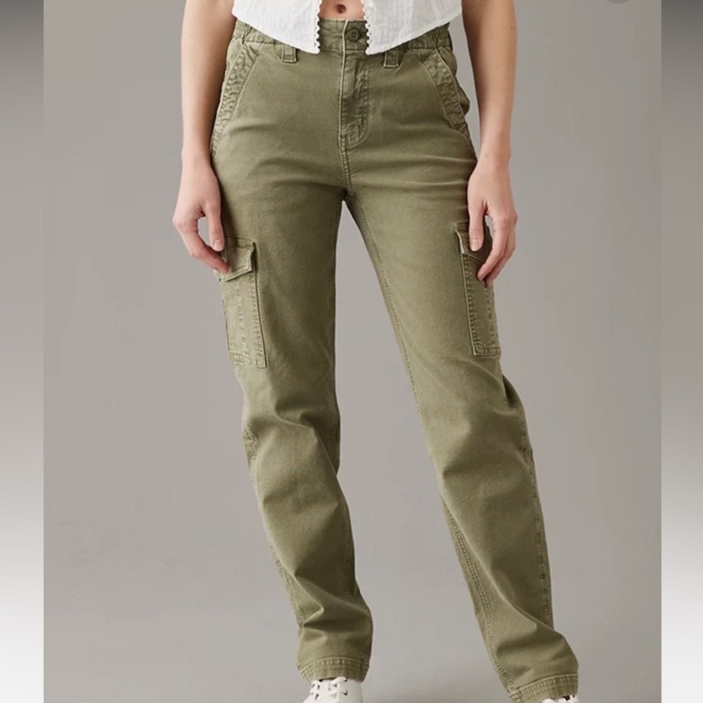 American Eagle Olive Green Cargo Jeans